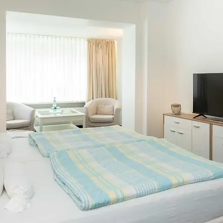 Hotel Haus Koebesine 2 Juist