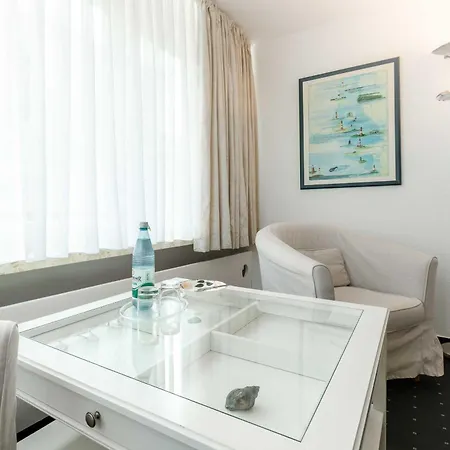 Hotel Haus Koebesine 2