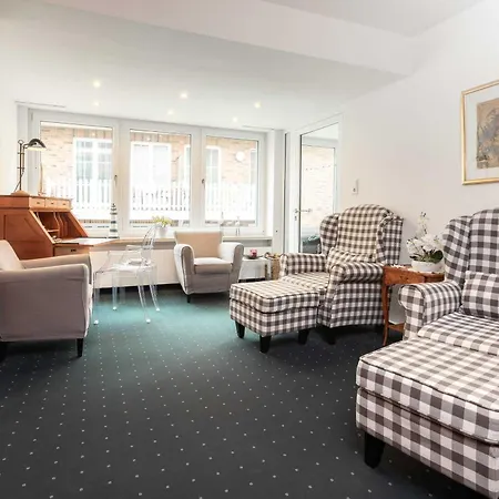 Hotel Haus Koebesine 2
