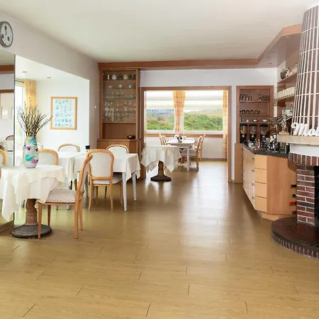 Haus Koebesine 2 *